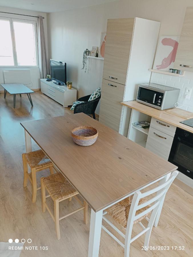 Spacieux Appartement En Duplex 梅利蒙 外观 照片