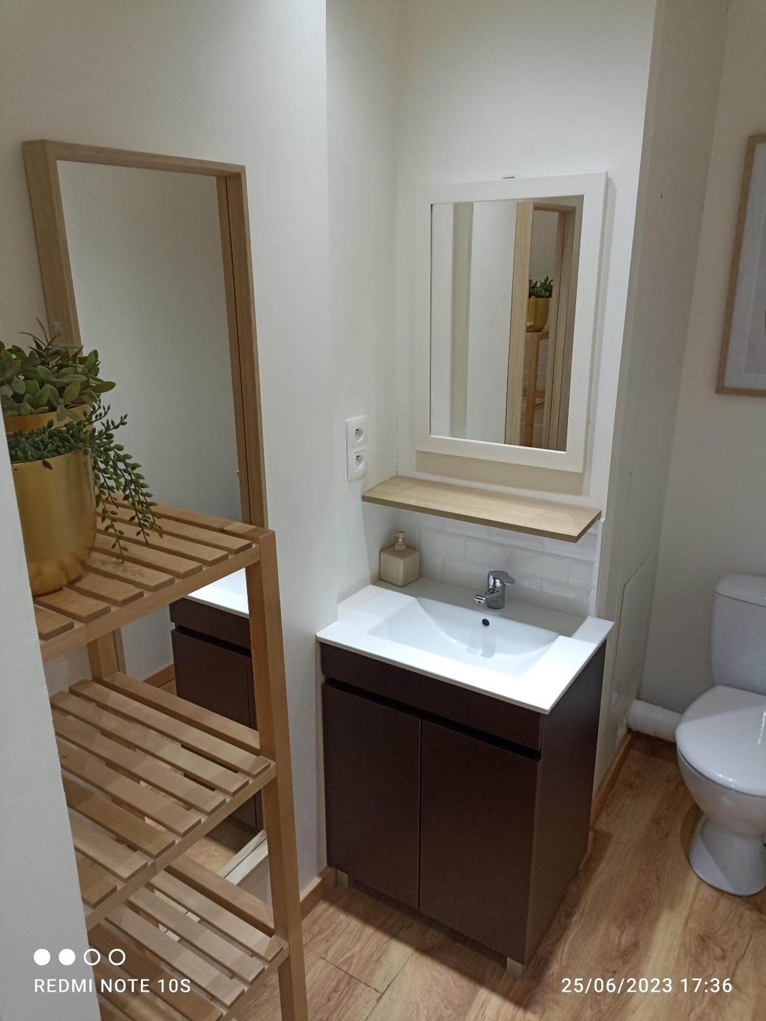Spacieux Appartement En Duplex 梅利蒙 外观 照片